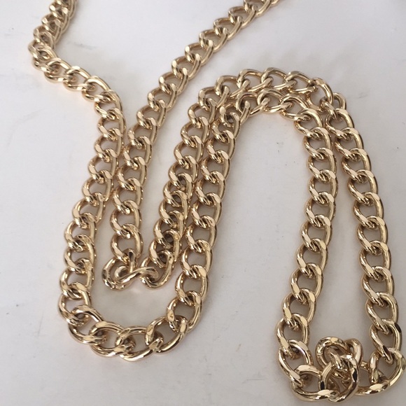 VICTORIA’S SECRET | Official Crossbody Bag - Picture 7 of 9